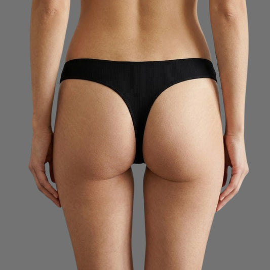 Perizoma Nero con Patch Farfalla Ricamata | Intimo Donna Minimal Chic - Donna Italiana