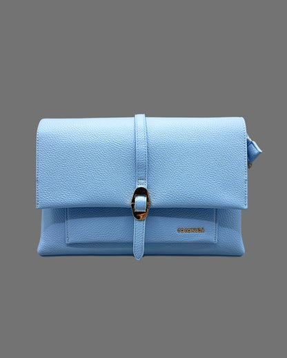 Borsa a Tracolla Coconuda Azzurro Pastello con Patta e Chiusura a Passante - Donna Italiana