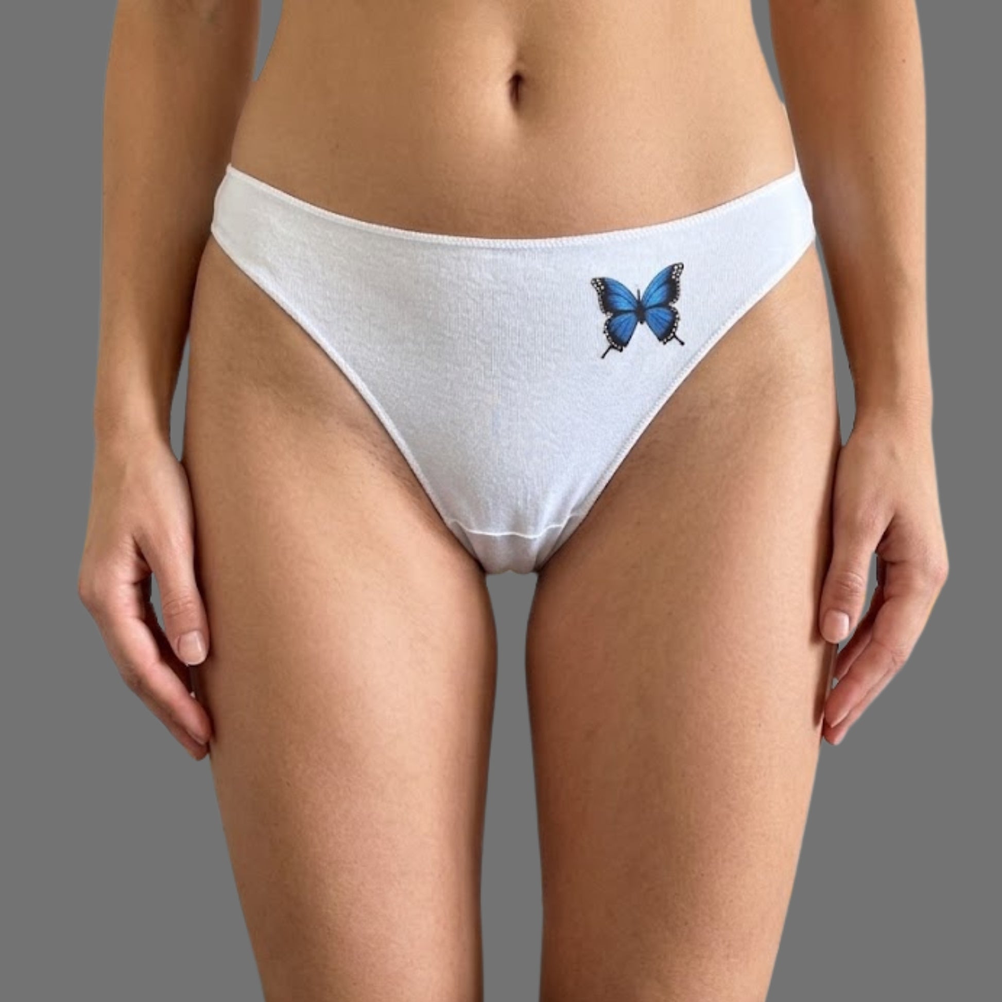 Perizoma Bianco con Patch Farfalla Blu Ricamata | Intimo Donna Delicato - Donna Italiana