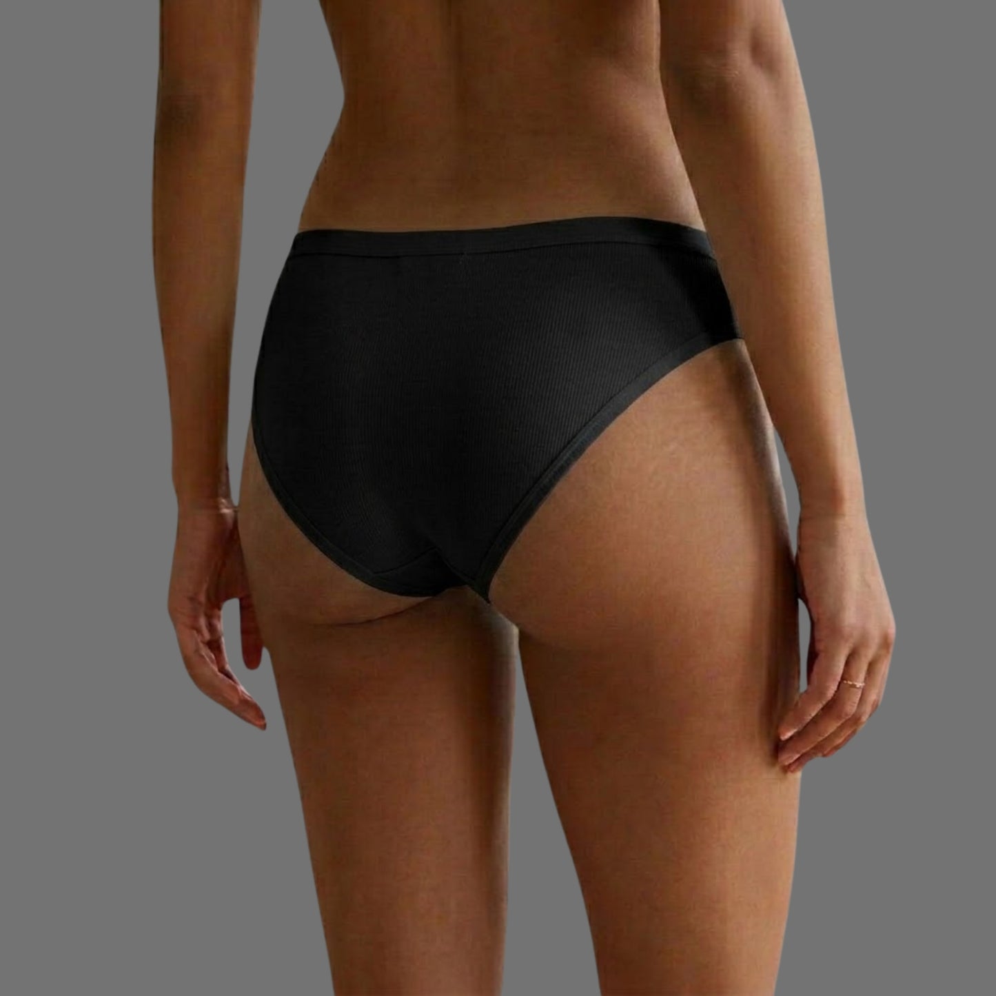 Slip Donna in Pizzo Nero Floreale con Orlo Smerlato | Intimo Elegante e Sensuale - Donna Italiana